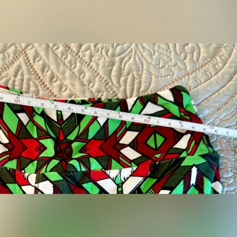 🎅 LuLaRoe Santa tween leggings soft and comfy